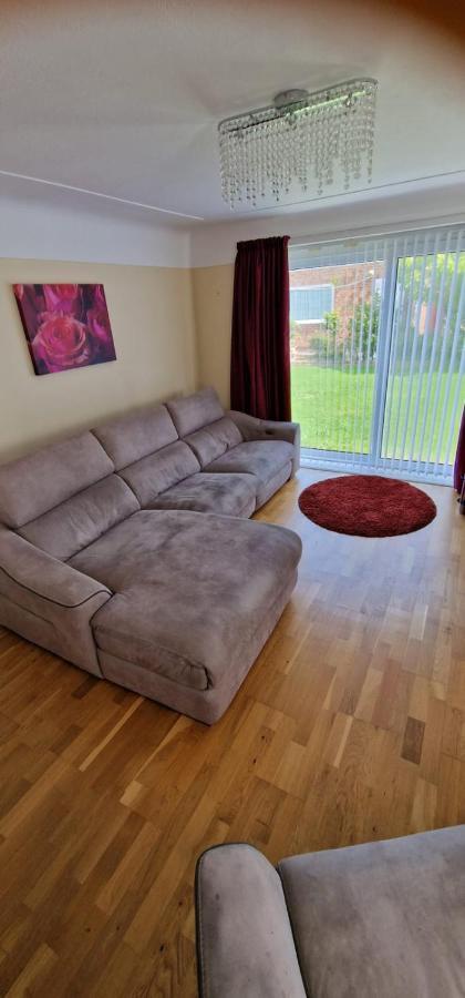 Holiday home Linksway House